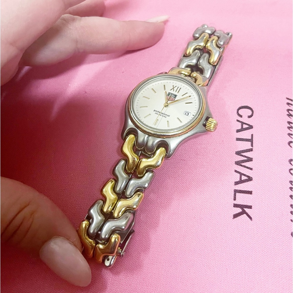Authentic TAG Heuer Silver & Gold Swiss Made S05.013 S.S Womens Watch - Picture 2 of 11